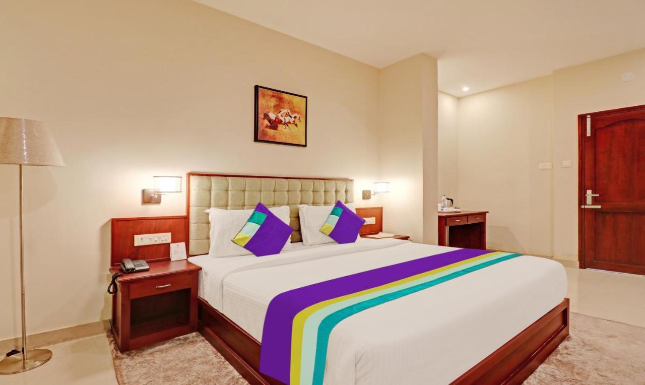 Hotel Treebo Tryst Sreepadmanabha Balaramapuram Thiruvananthapuram Esterno foto